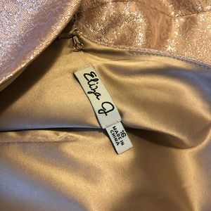 Beautiful Rose gold dress 👗 with side pockets .